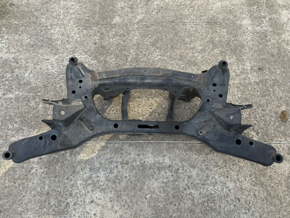 Ричаг Nissan Qashqai цапфа Ниссан супорт стойка Ніссан Кашкай балка