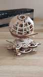ugears, Globus – model mechaniczny – puzzle 3D złożone