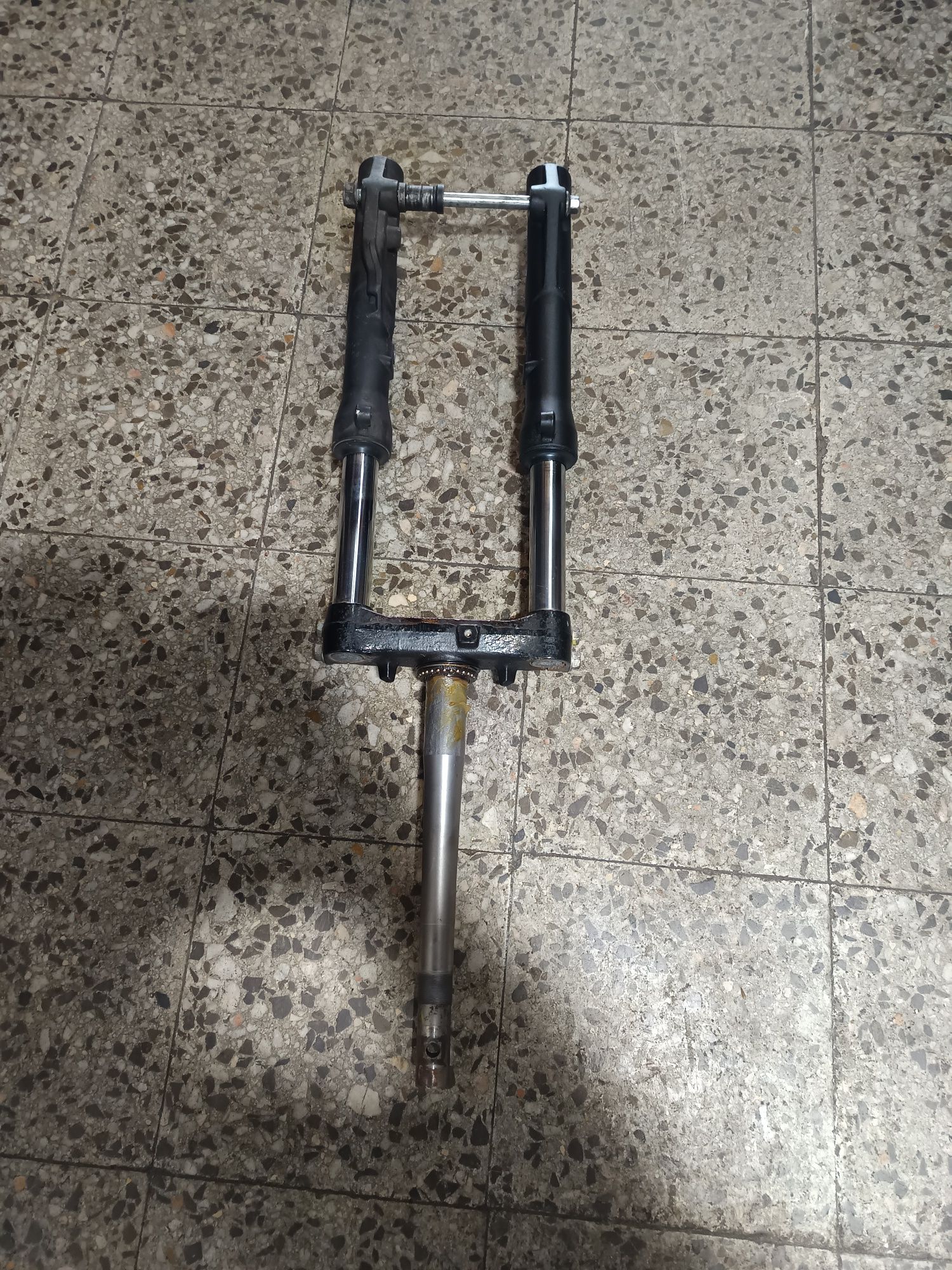 Vendo suspensão completa Honda pcx125