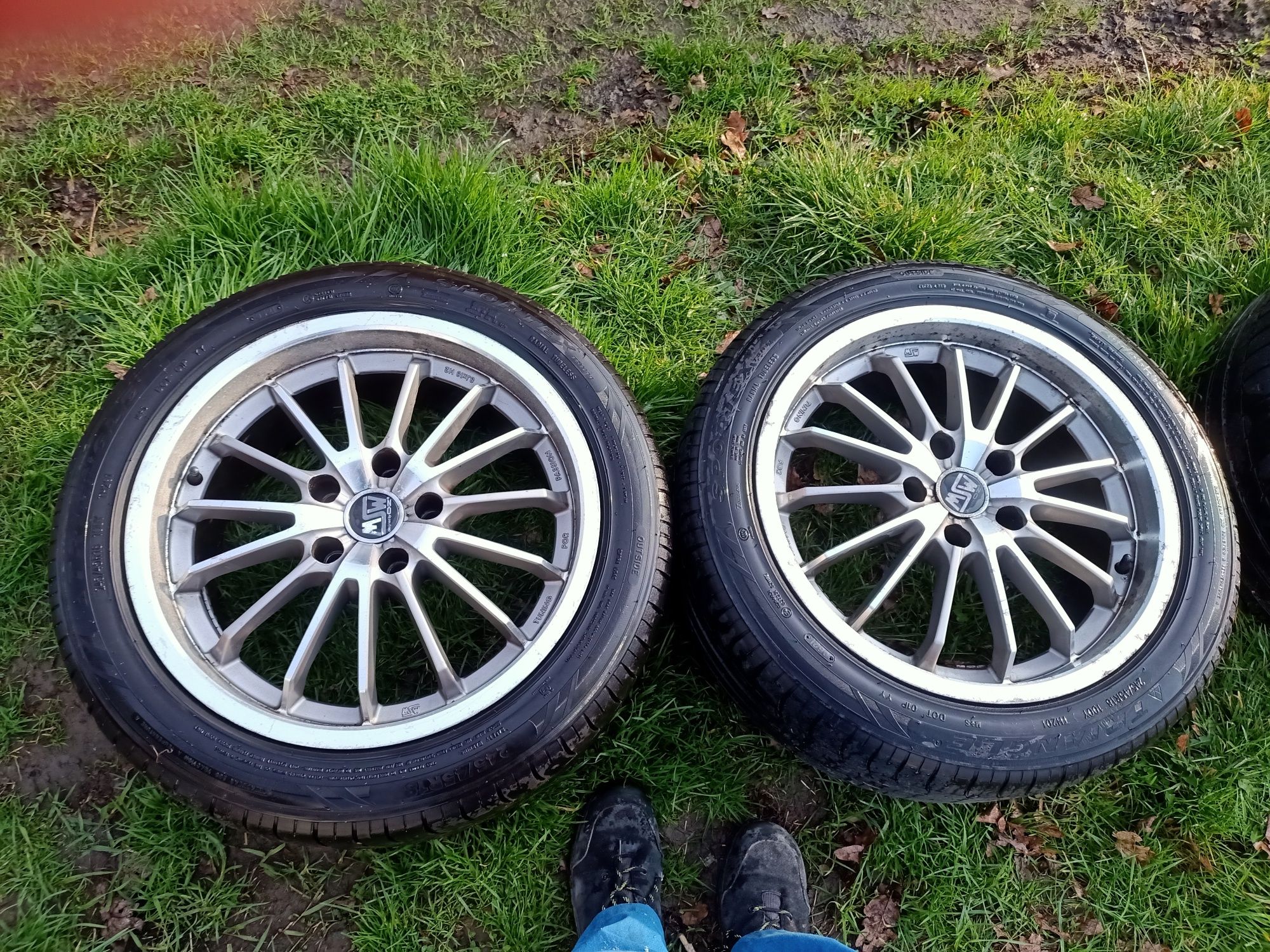 Sprzedam felgi aluminiowe 18 cali 5x120