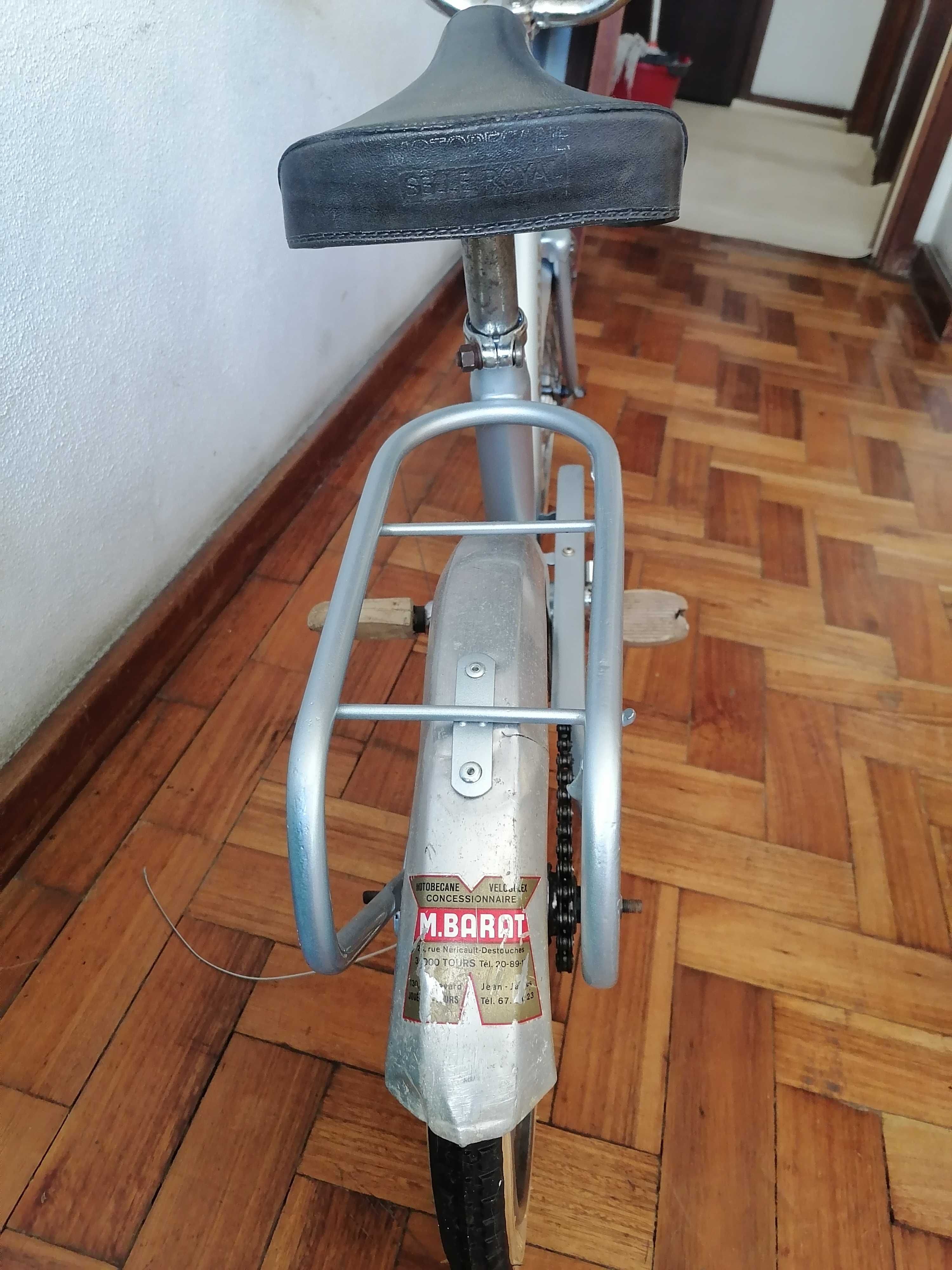 Bicicleta de criança, marca Motobecane, roda 20 dos anos 60