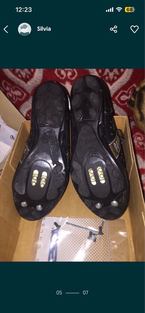 Sapatilhas Sidi preto e dourado