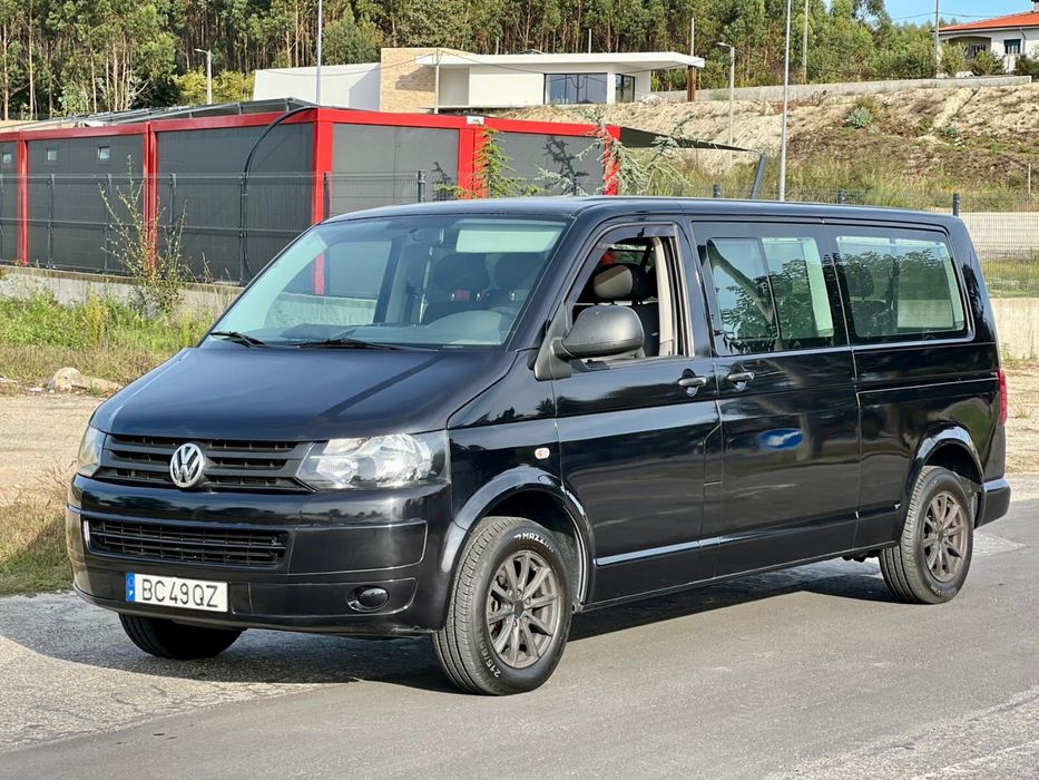 VW Caravelle 4Motion 9 lugares