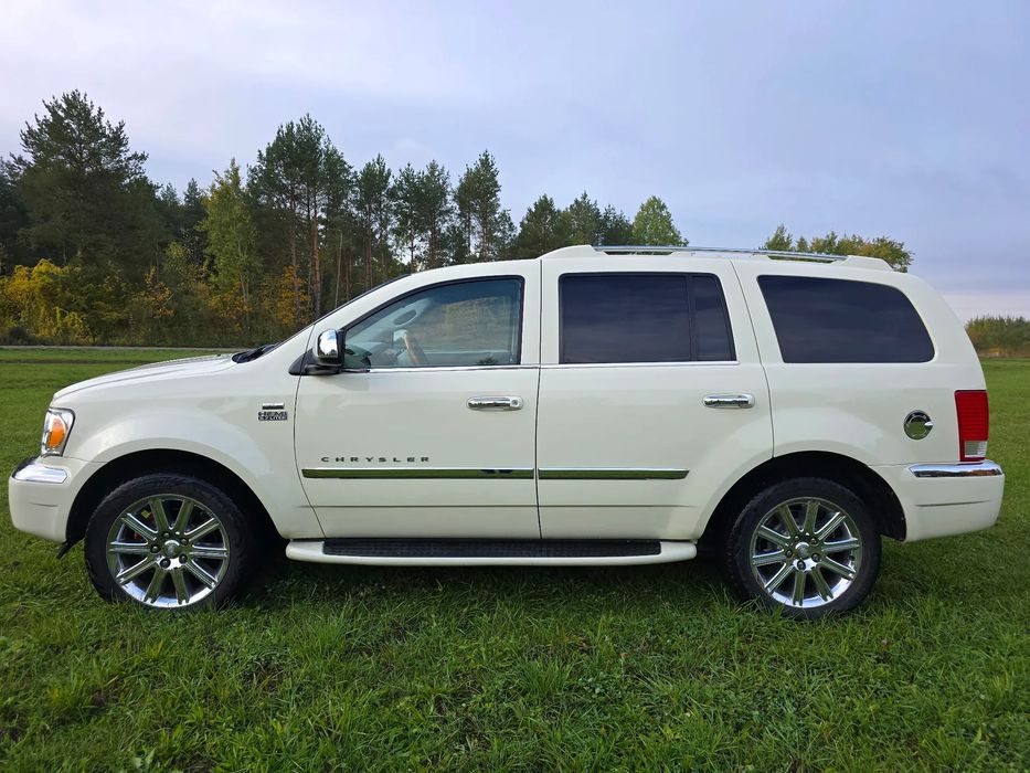 Chrysler Aspen
