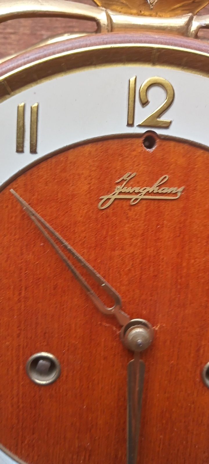 Stary zegar Junghans