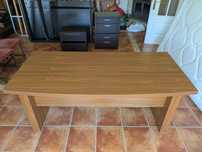 Mesa secretária - boa qualidade