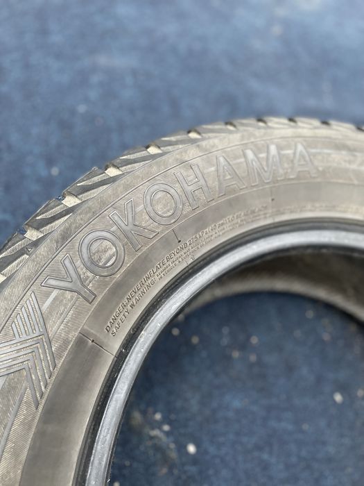 Шини зима 265/60 R18 YOKOHAMA G075ice GUARD