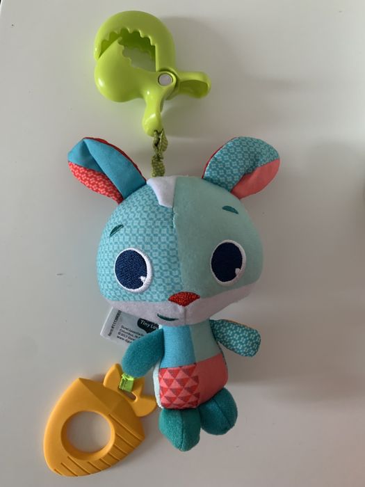 Іграшка-підвіска Tiny Love Зайчик Томас.Стан НОВОЇ!