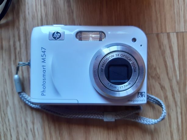 Camera fotográfica HP M547