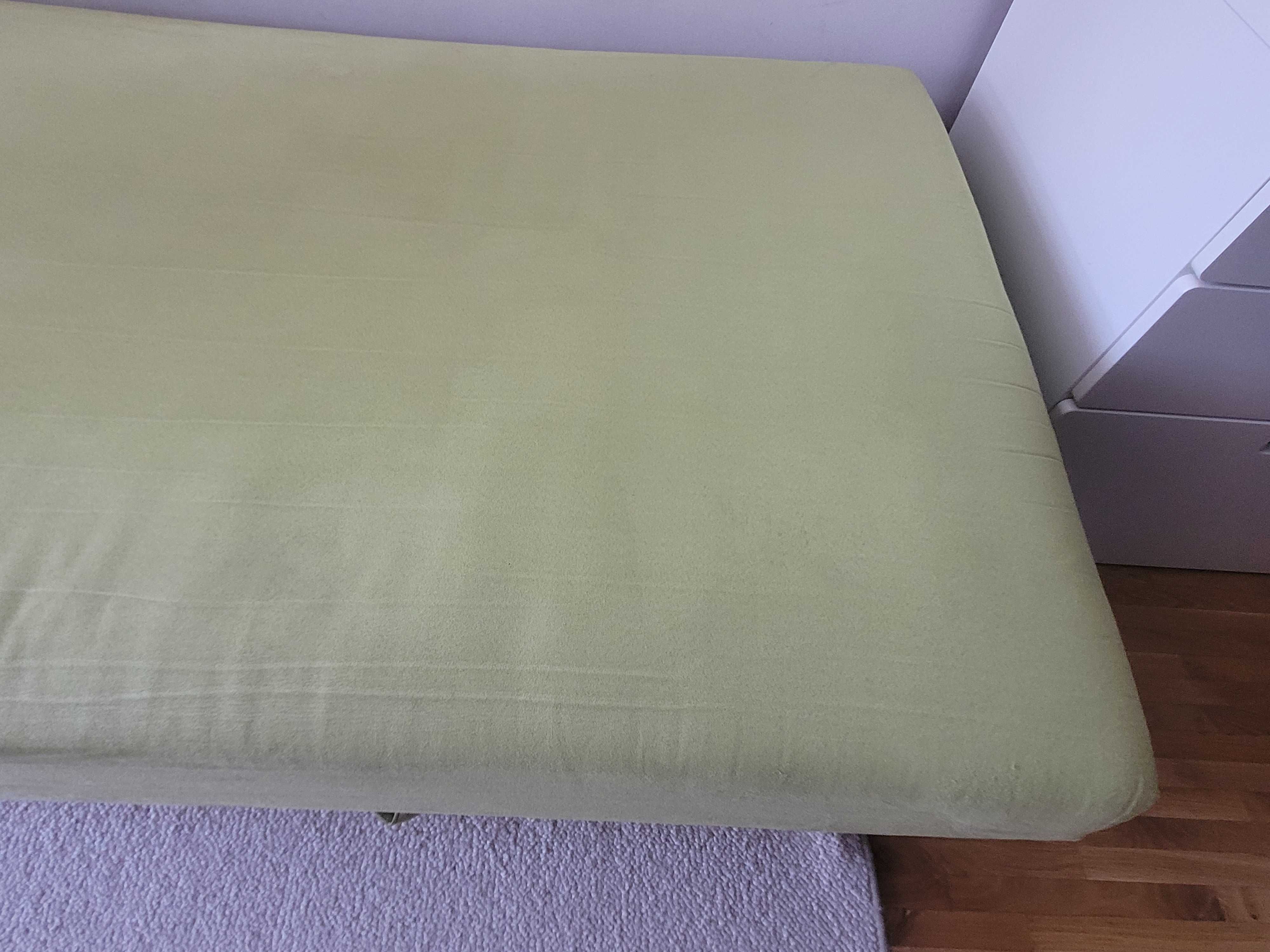 Tapczan oddam za darmo