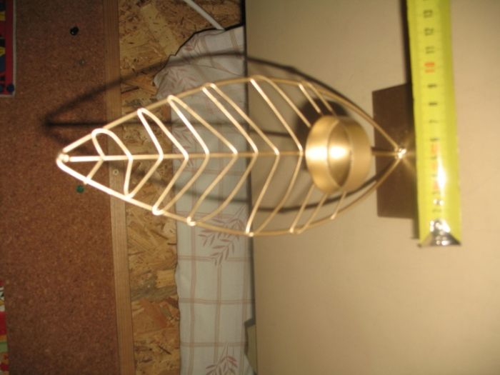 Vende suporte dourado para vela decorativa