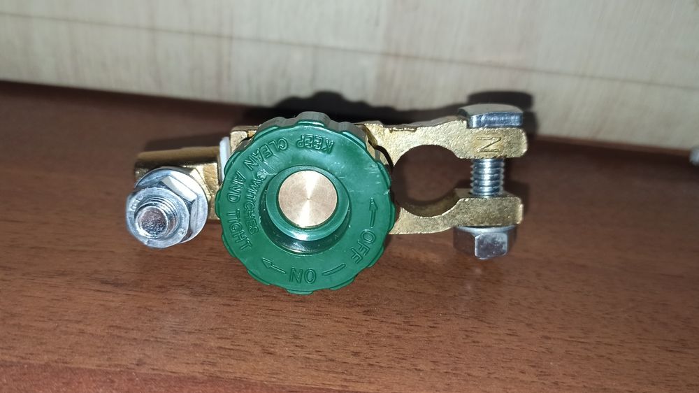 Выключатель массы  Старт Вольт SBT 010 ток 300 Ампер