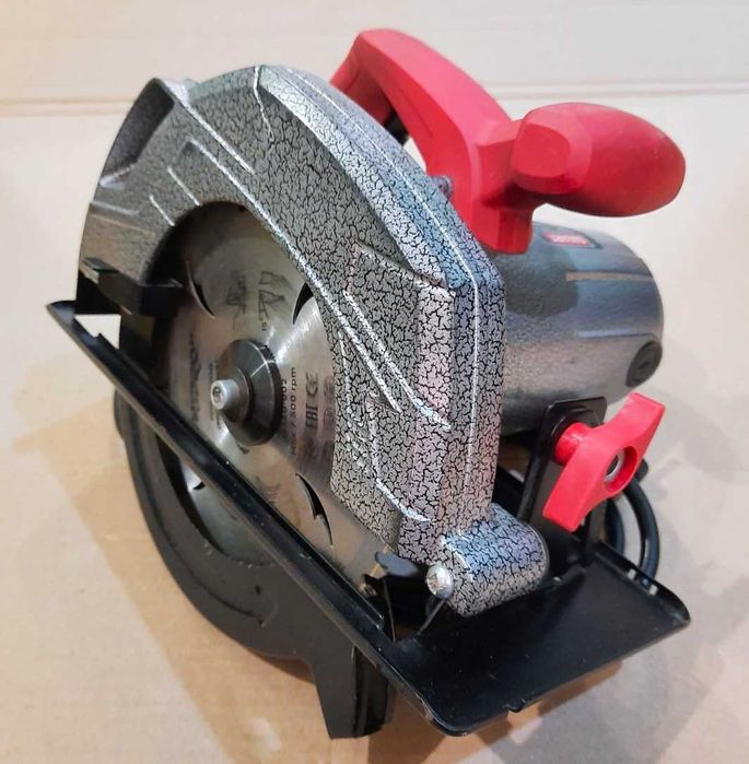 Пила дисковая SMART SCS-7001