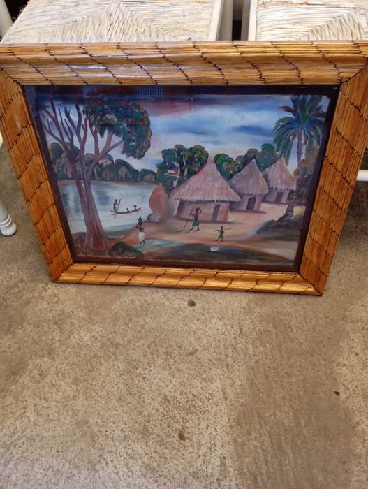 Vendo este Qardo muito bonito bom estado