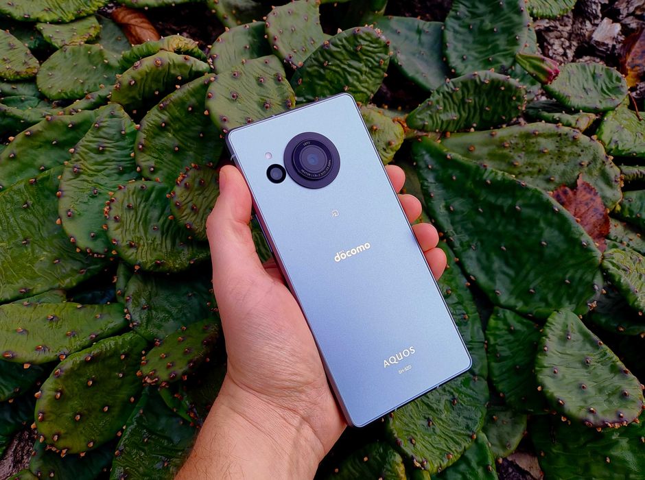 Протиударний смартфон Sharp R8(2sim,256gb,IP68,6.4" 240гц,4570ma,NFC)