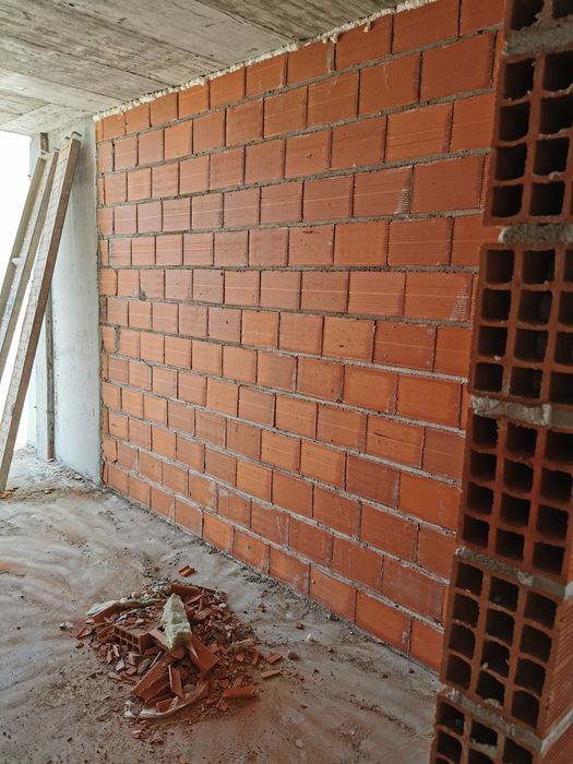 Serviços de remodelações e construção