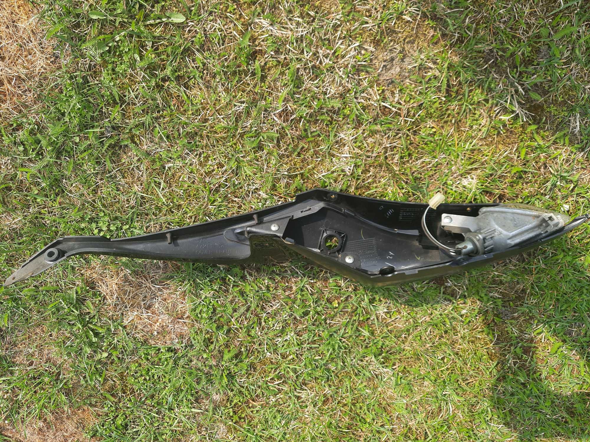 Osłona ramy prawa Suzuki GSX-R 600 750 K8 K9 L0 2008 - 2010