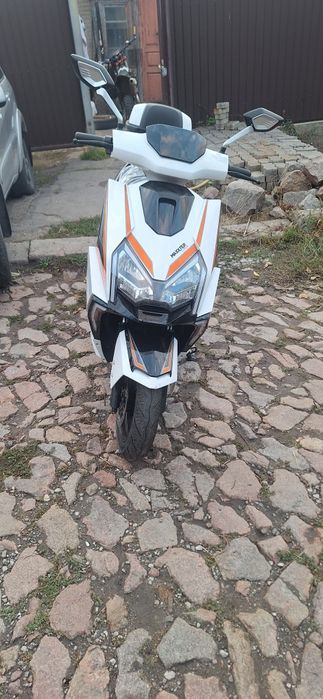 Продам новый электро скутер