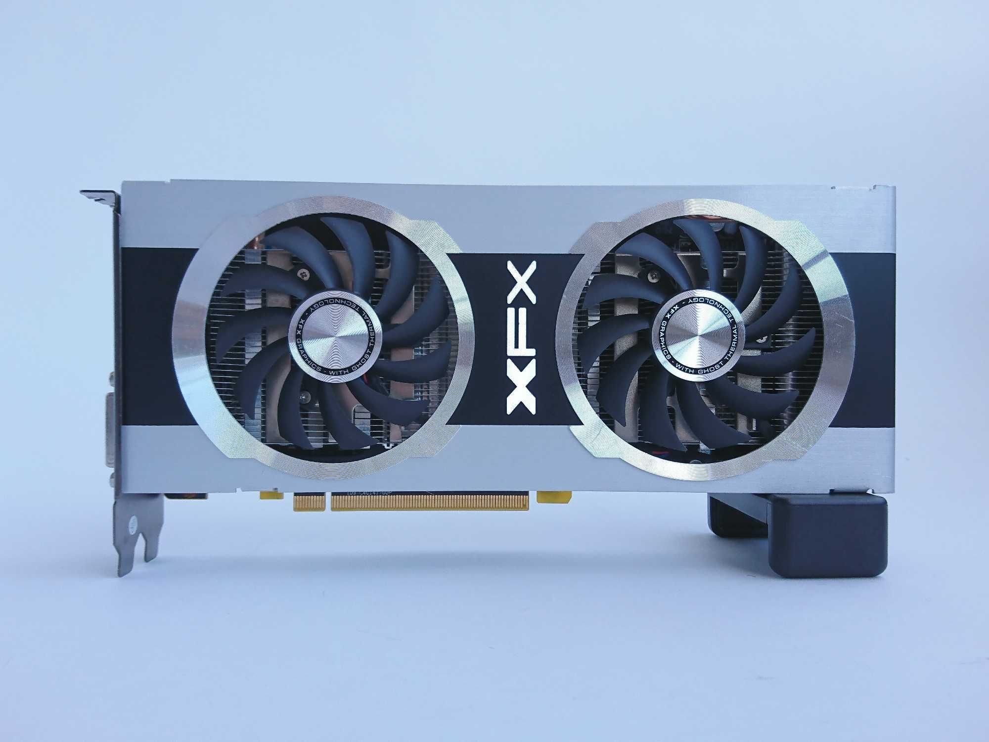XFX DoubleD HD7850 Black Edition, 2GB GDDR5, 256bit, 60FPS+, є Furmark