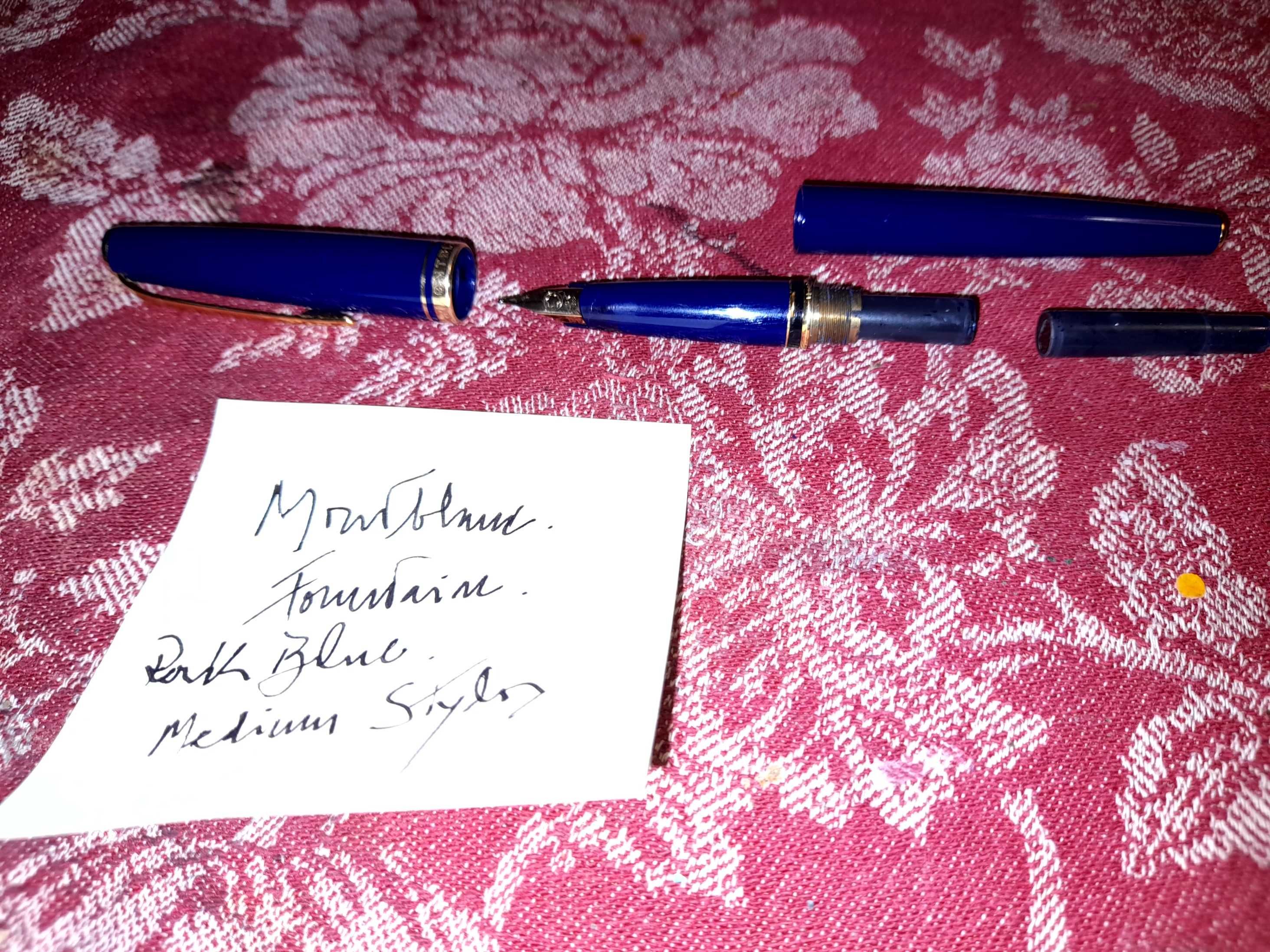 Montblanc Fontain Dark Blue Lacque de Chine, Gold Stylos- LINDISSIMA