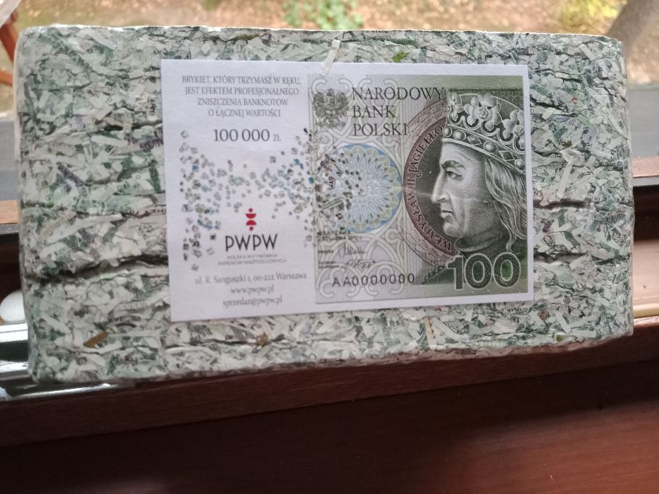 100 zł PWPW brykiet ze zniszczonych pieniędzy 100 000 złotych