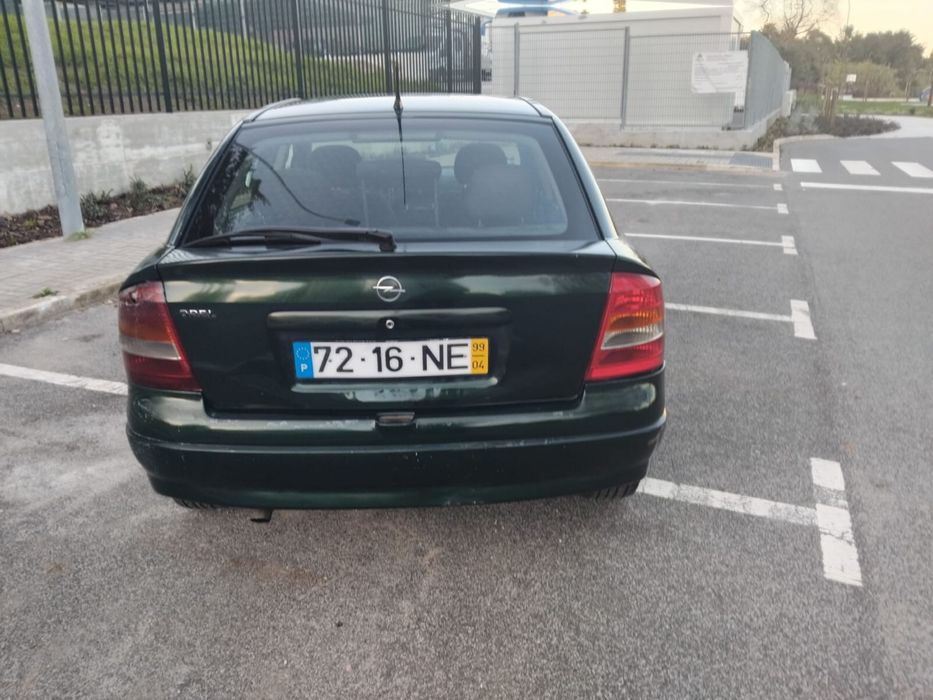 Opel Astra 1.7D - 99