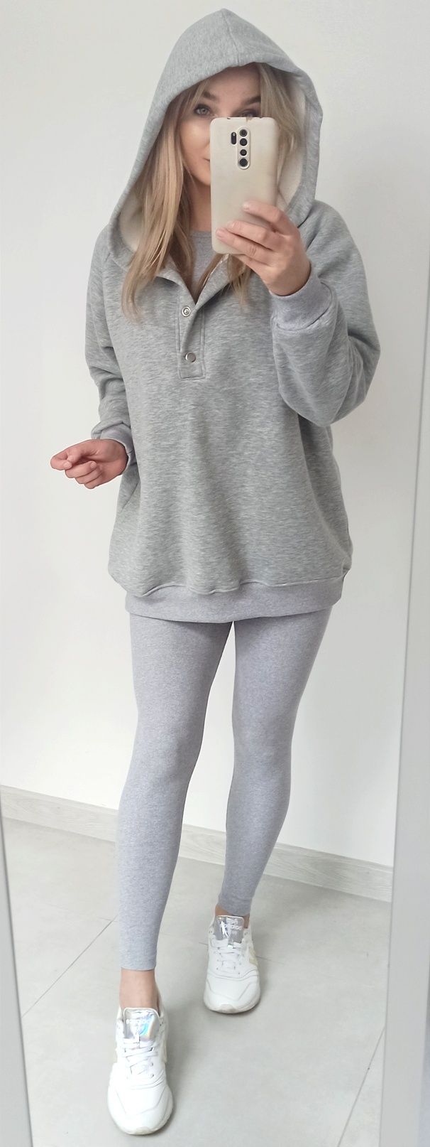 Dres komplet legginsy szaty bluza ocieplana top legginsy
