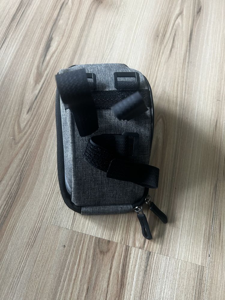 Sakwa etui na rower do telefonu smartfon nowa b- soul na rzepy