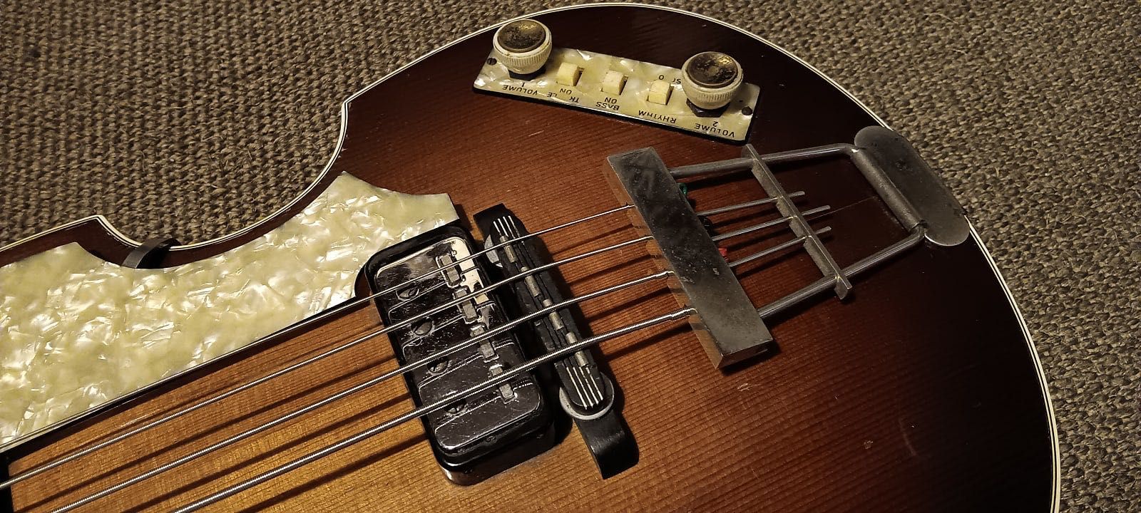 Hofner 500/1 Violin Bass (1964)