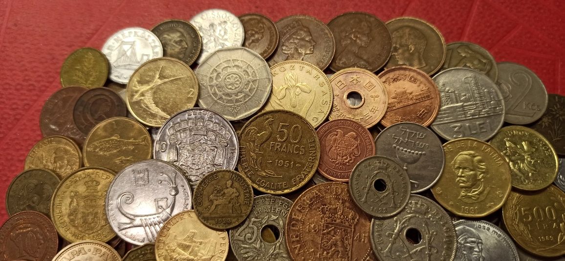 100 цікавих  монет світу