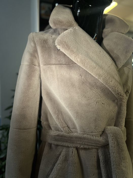 Продам пальто/шубу, розмір xs (42), хороший стан