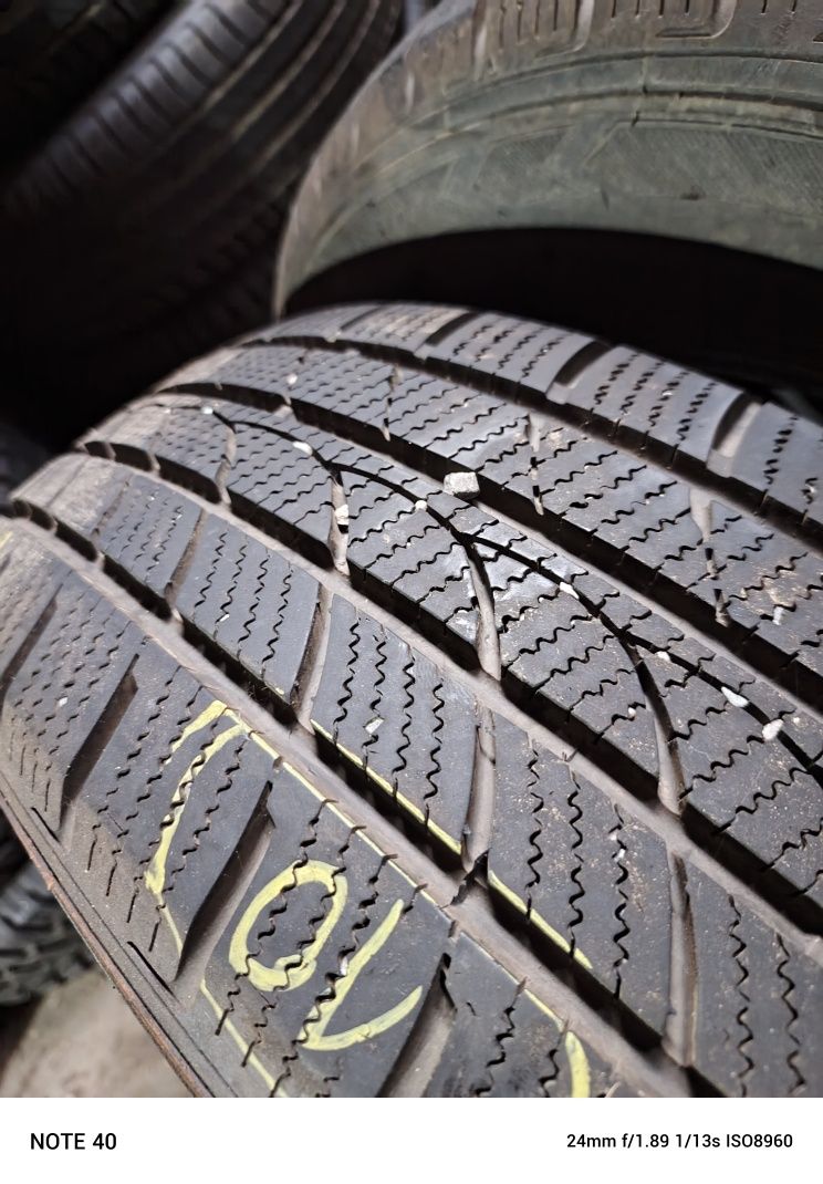 Opony zimowe Minerva Ice-plus 215/70/16 100H 17r