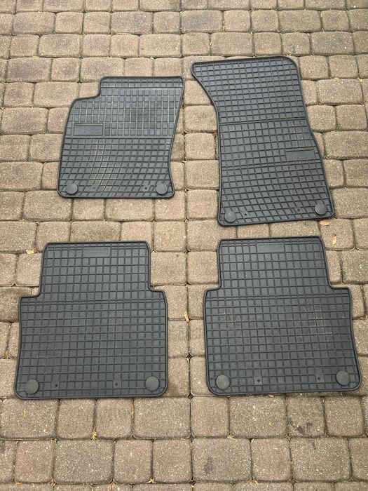 Dywaniki gumowe Audi A8 D3