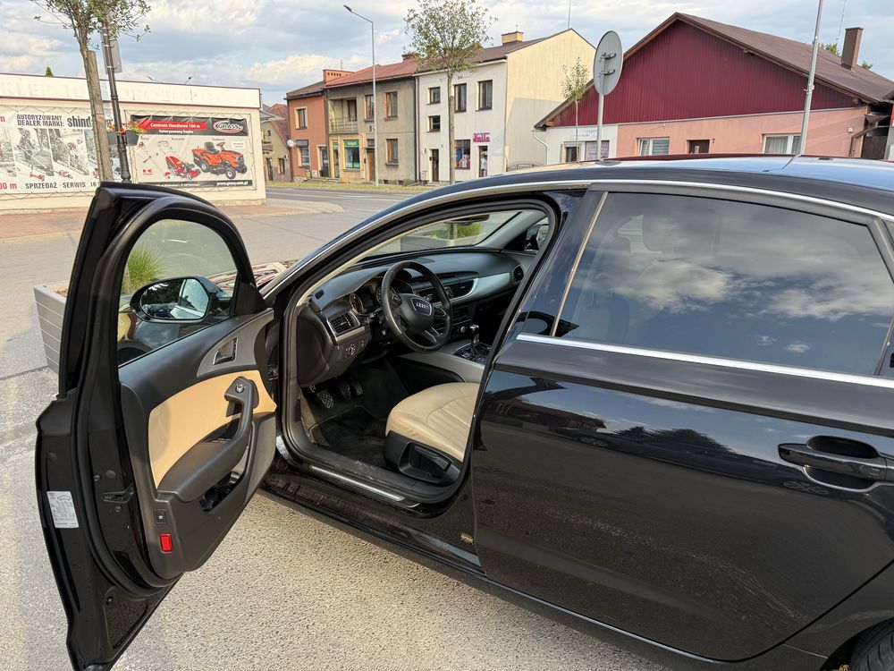 Audi A6 C7 sedan