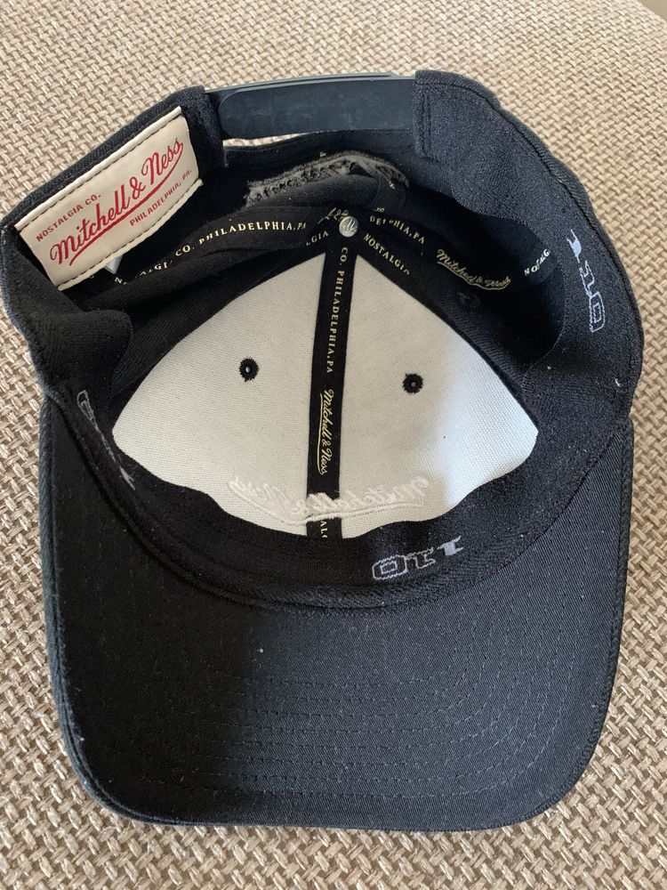 Бейсболка кепка Mitchell & Ness, размер OneSize, черный