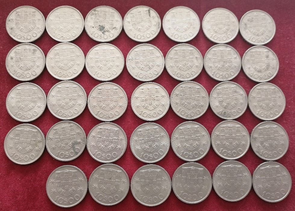 conjunto de moedas de 10 escudos