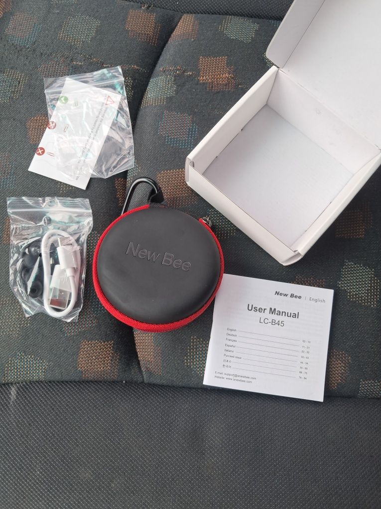 Bluetooth гарнитура. Наушник New Bee LC-B45