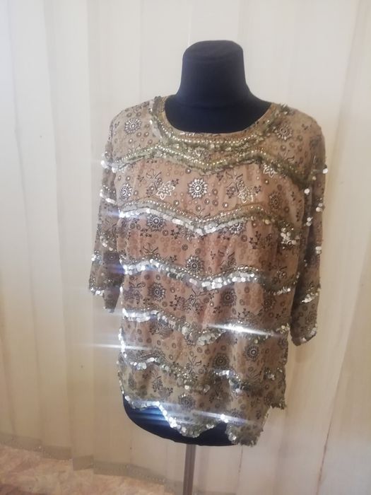 Продам блузу на подкладке