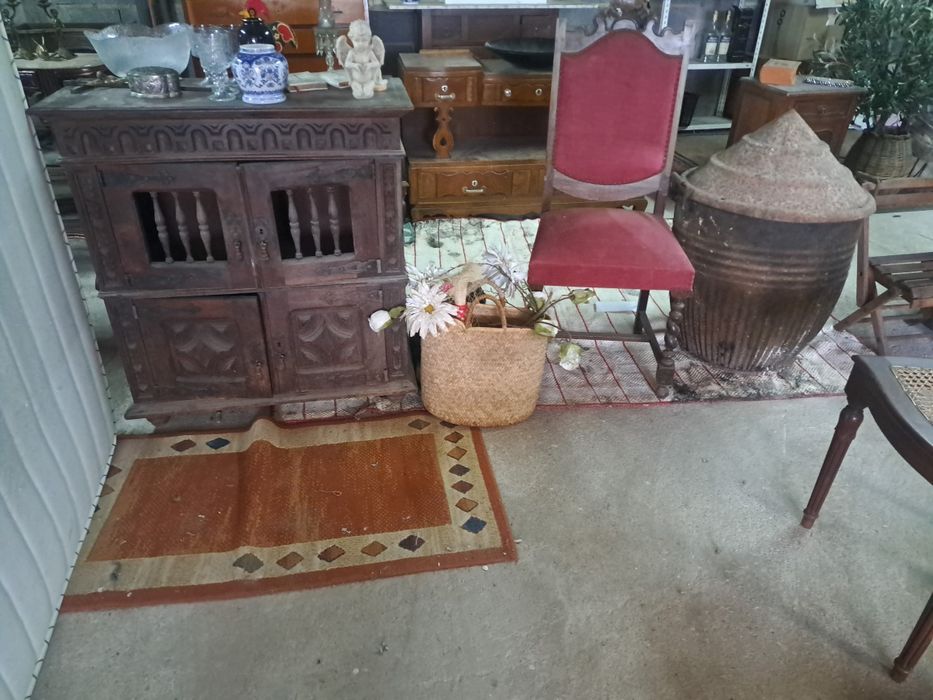 Móveis vintage e nao so