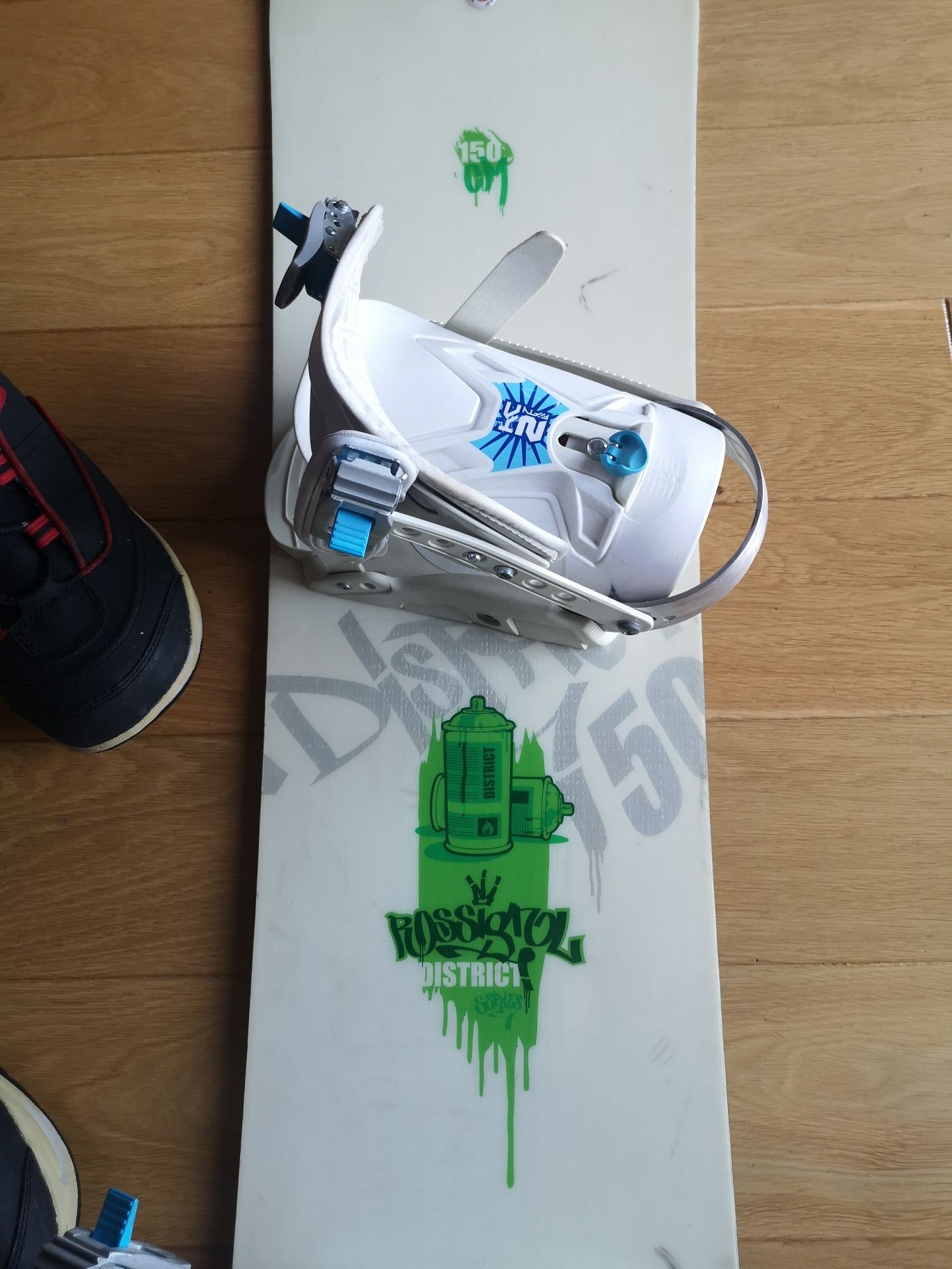 Snowboard Rossignol District 150 + wiązania + buty Skip roz 39.