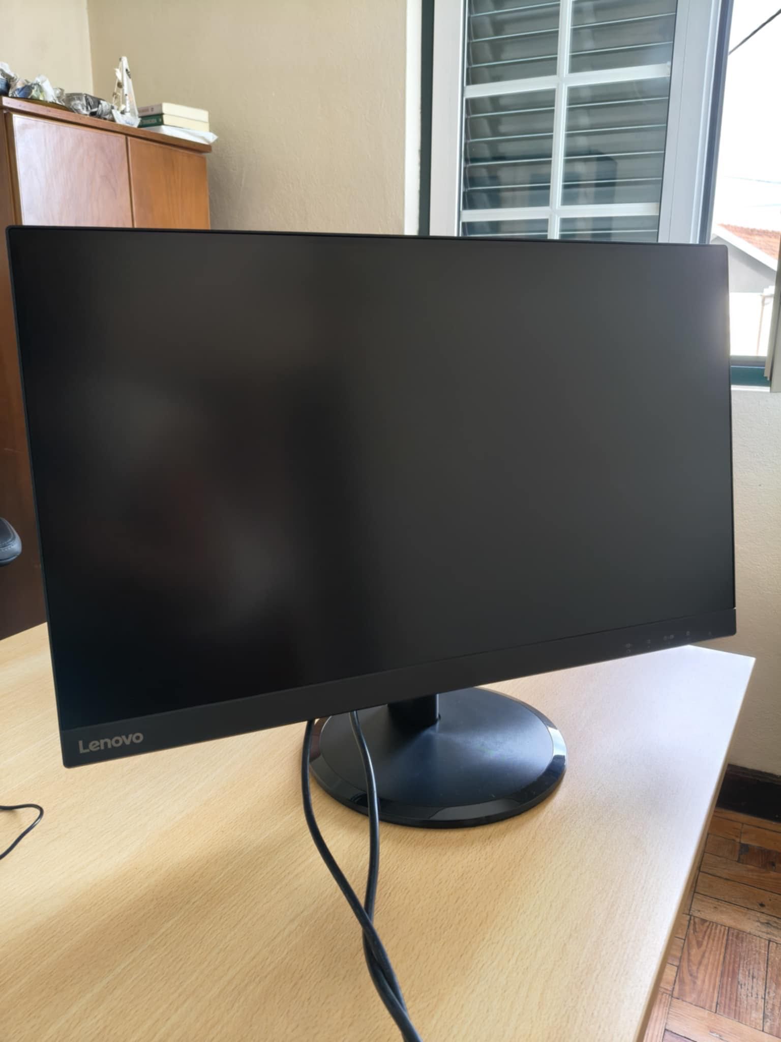 Monitor LENOVO D27-30 27’’