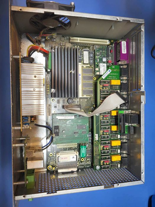 Lutowanie, projektowanie PCB, serwis, doradztwo w sprawie elektroniki
