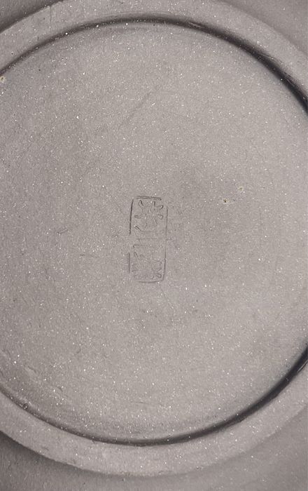 Três chavenas com pratos em ceramica yching china oriental