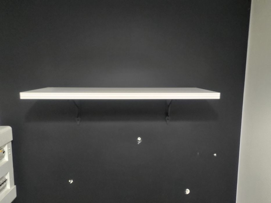 Półka z podpórkami Bergshult Ikea