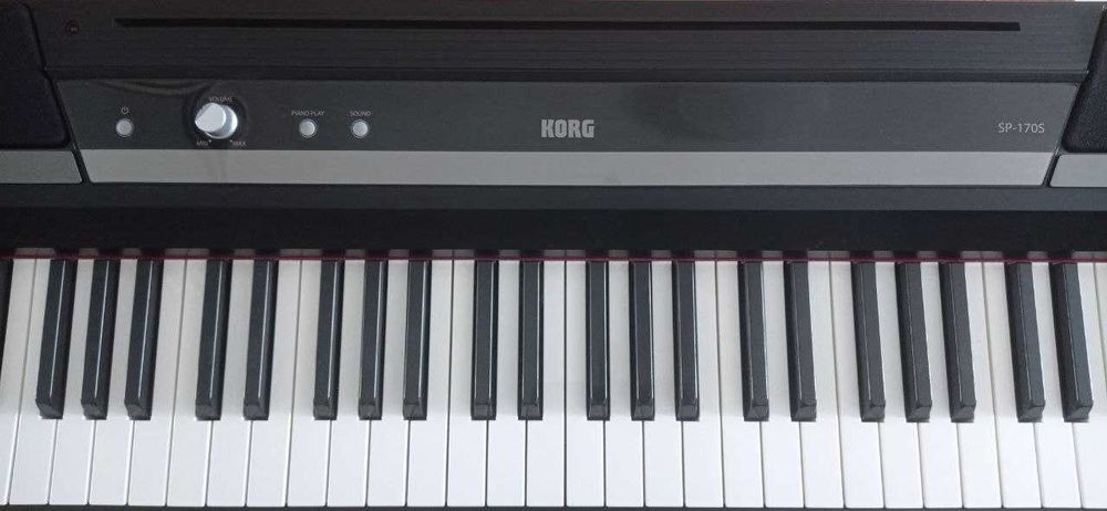 Цифрове піаніно KORG SP-170S (BK) + стійка SPST-1W (BK)