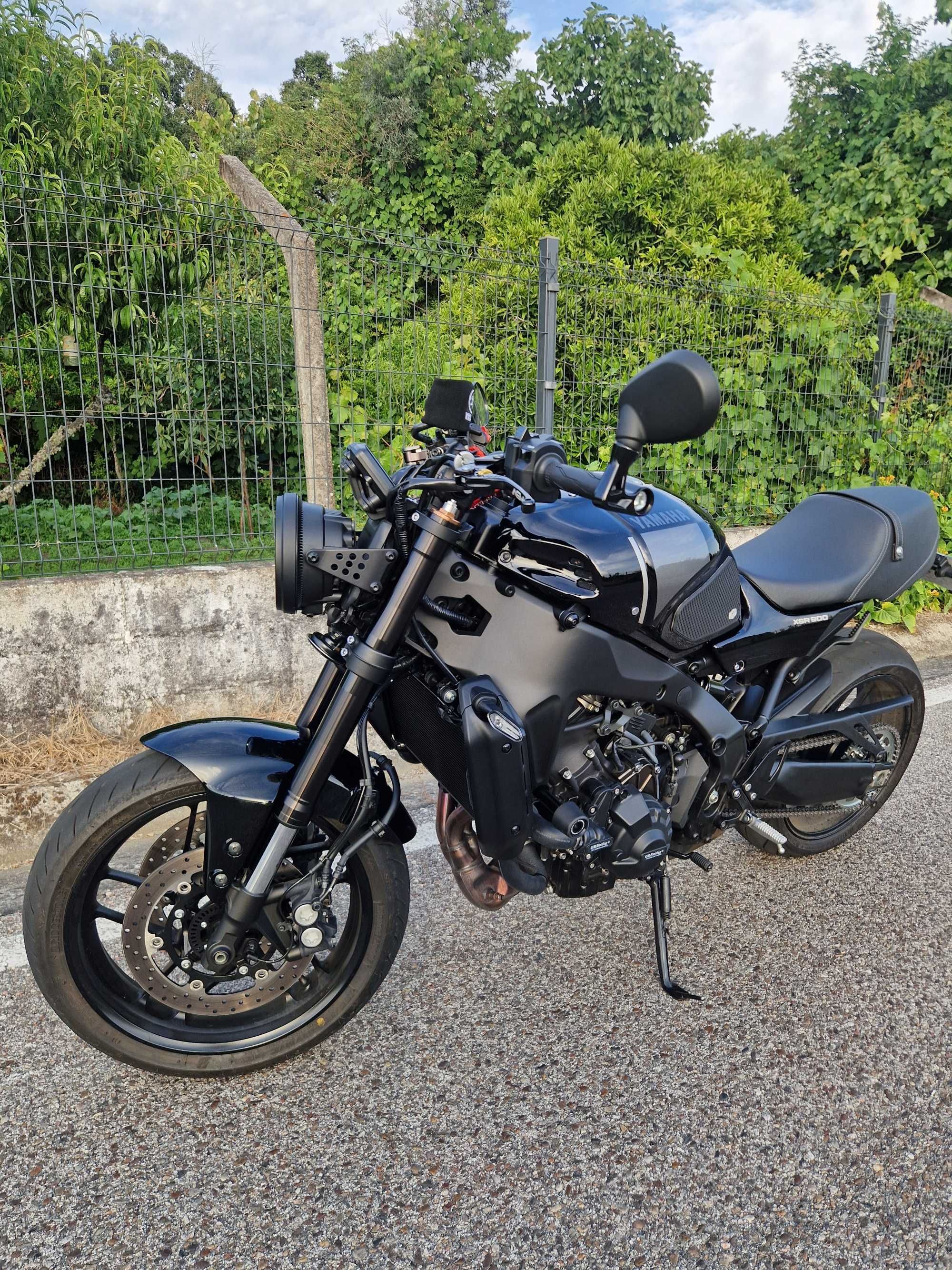 Yamaha Xsr 900 Midnight Black