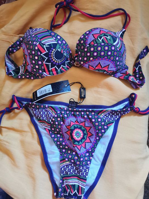 Купальник фірми SHE, Польша