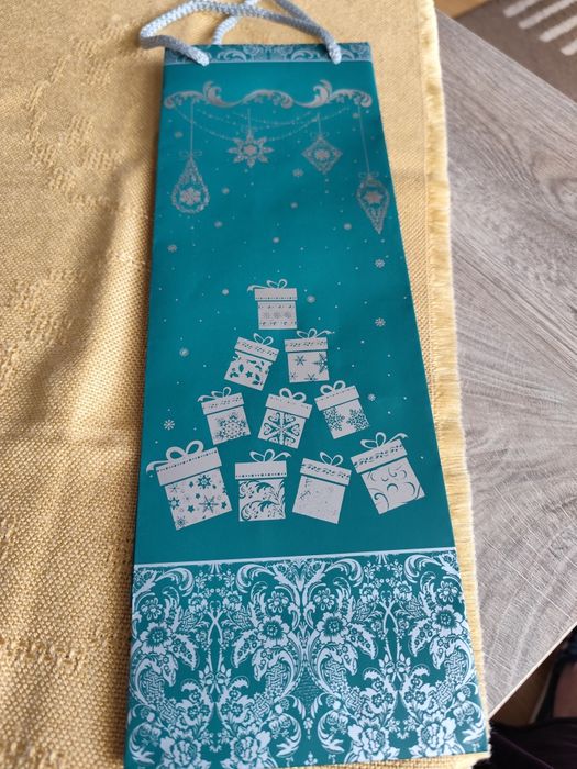 Torby papierowe prezentowe