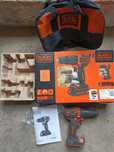 Wiertarko wkrętarka akumulatorowa Black decker bcd700s