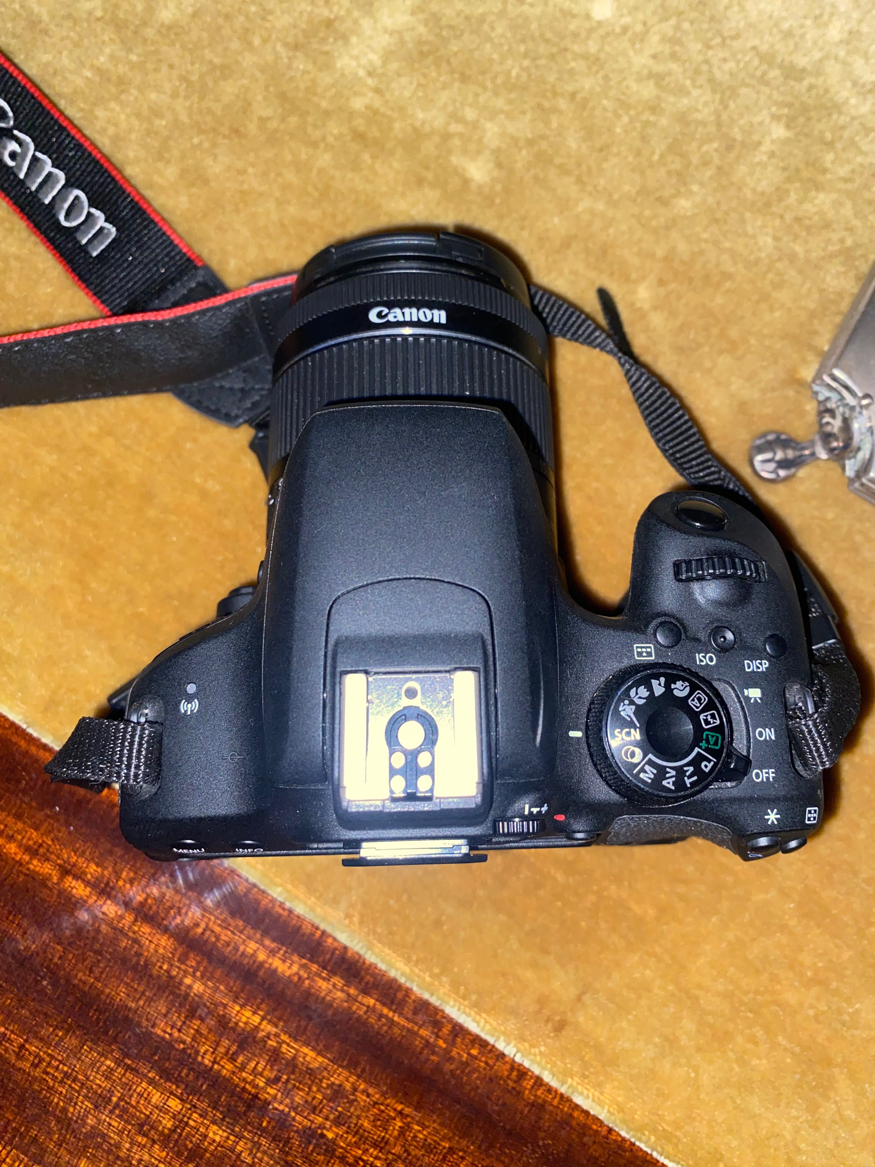 Camera Canon 800d